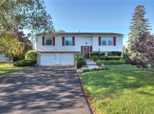 100 Longdale Dr, Liverpool, NY 13090