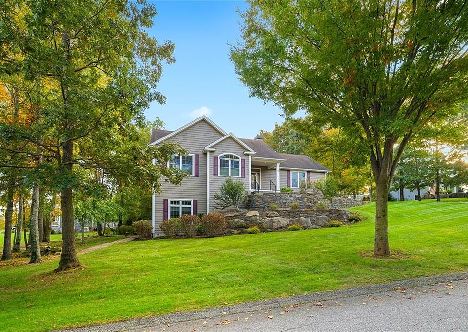 25 Randeau Psge, Westerly, RI 02891 Zillow