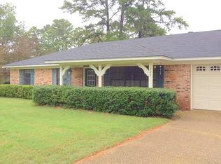 325 Rustic Rd, Hideaway, TX 75771