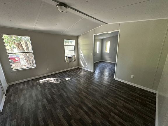4th image of 11240 N Northwood Dr