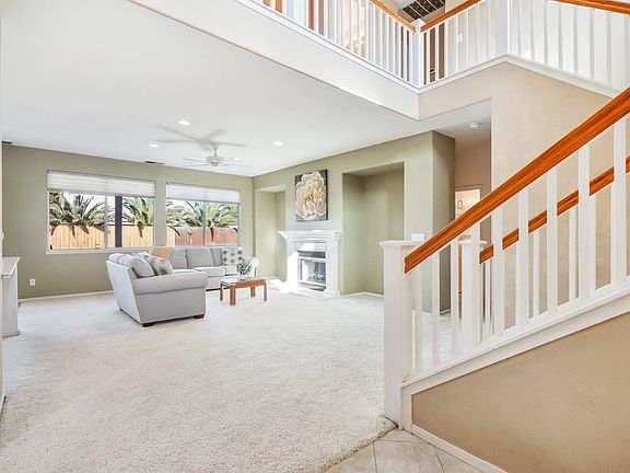 3rd image of 888 W Sandstone Ct
