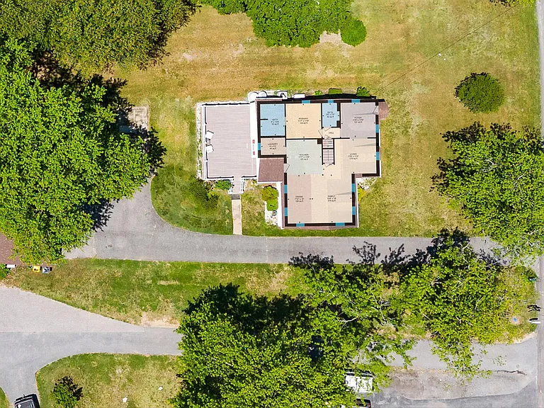 161 Margate Dr — Photo 51