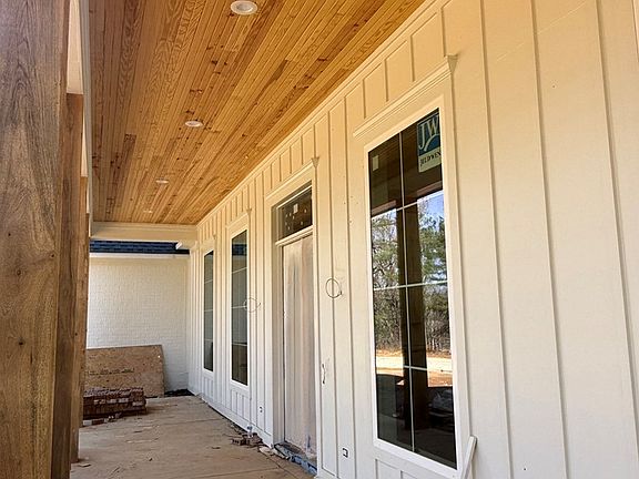 4th image of 100 Lesson Cv