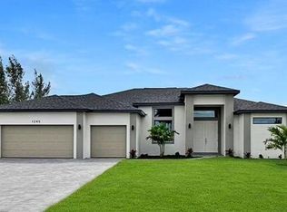 1016 SW 34th St, Cape Coral, FL 33914