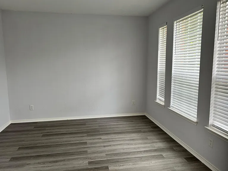 4312 Ridge Point Ln — Photo 14