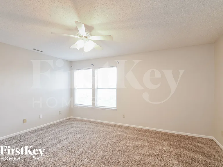 2332 Providence Ct — Photo 8