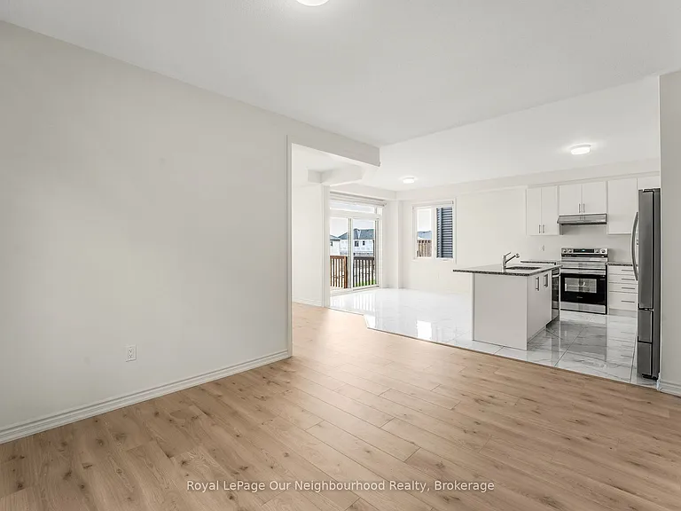 1066 Denton Dr — Photo 17