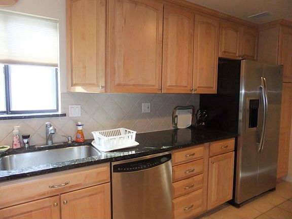 GE Profile Appliances/Wood plank Floors!