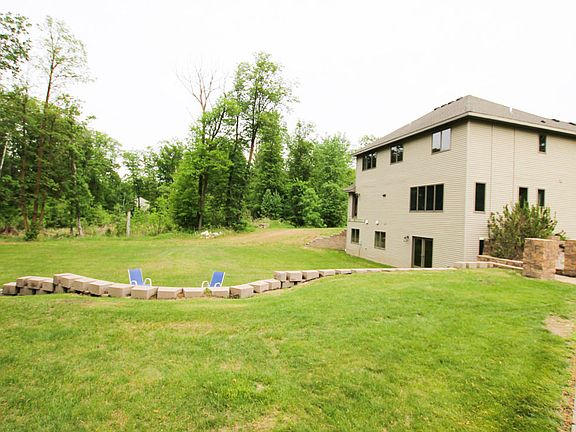 3rd image of 965 Carlos Timbers Dr NE