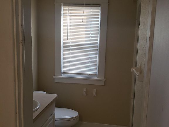2nd image of 2603 Welch Ave #2
