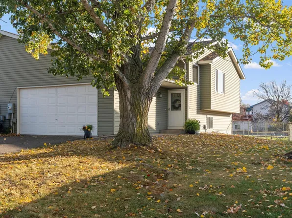 15035 Glenbrook Ave N, Hugo, MN 55038