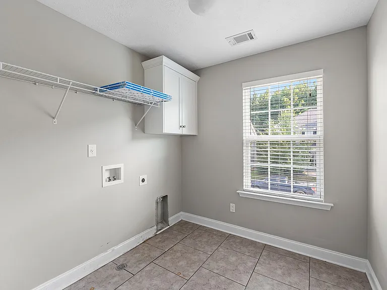 3070 Margot Ln — Photo 23