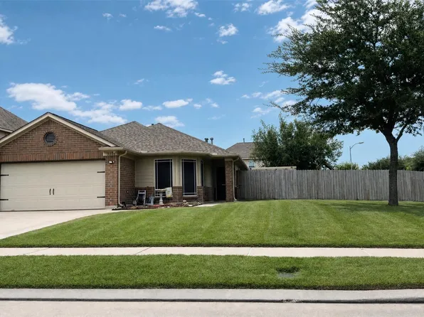5435 Ginseng Dr, Baytown, TX 77521