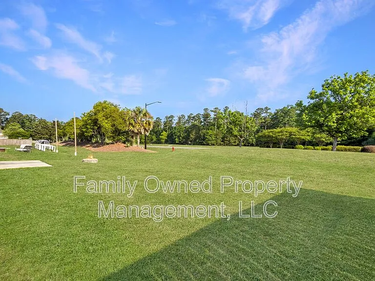 266 Mayfield Dr — Photo 34