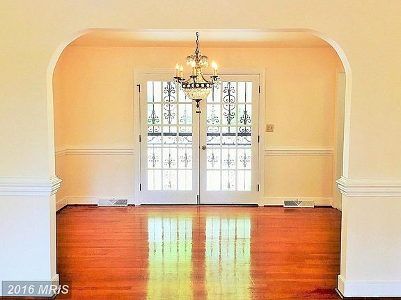 4th image of 1809 Genther Ln