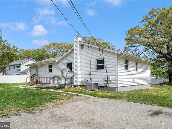 4th image of 6737 Allentown Rd