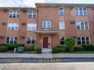 35 Riverview Ct, Secaucus, NJ 07094