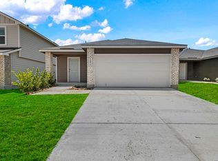 16039 Mahogany Way, Elmendorf, TX 78112