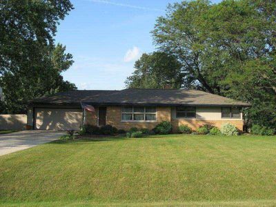 5050 South Guerin PASS, New Berlin, WI, 53151