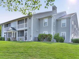 787 W Barrington Cir, Jackson, MI 49203