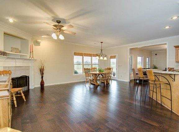 4th image of 3275 Clay Pond Dr