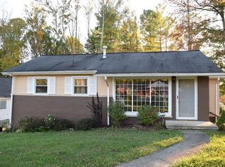 1301 Maxwell Hill Rd, Beckley, WV 25801