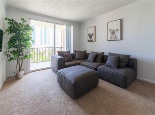 17100 N Bay Rd APT 1717, Sunny Isles Beach, FL 33160