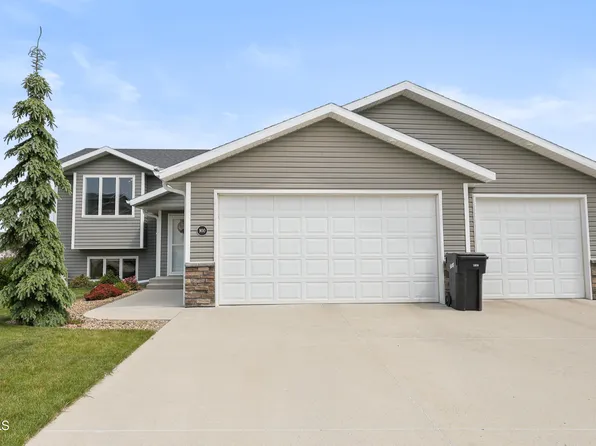 900 Bremner Ave, Bismarck, ND 58503