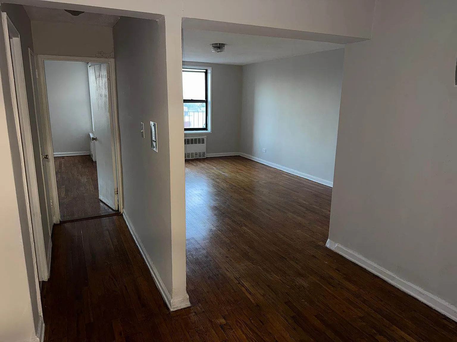 94-06 34th Avenue — Photo 2
