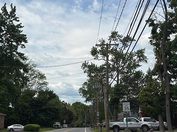 5th image of 176 Giffords Church Rd