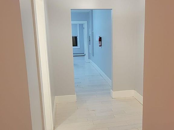 4th image of 164 Delaware Ave #2LK