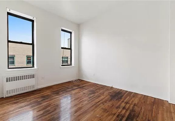 3rd image of 223 E 3rd St #5DD