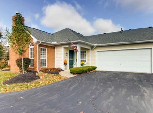 92 Orchard Oak Dr, Blacklick, OH 43004