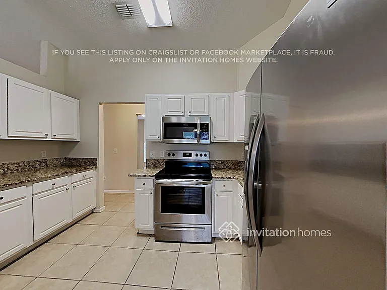 409 NW Concord Dr — Photo 6