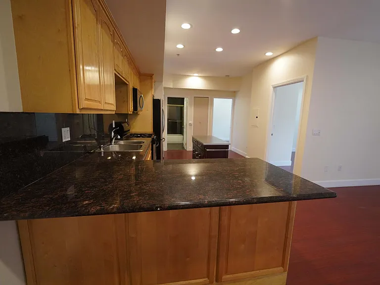 7056 Fulton St #3 — Photo 5