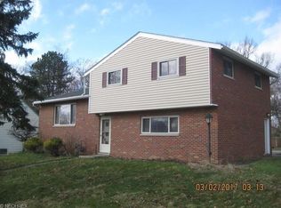 2237 Sherwin Dr, Twinsburg, OH 44087