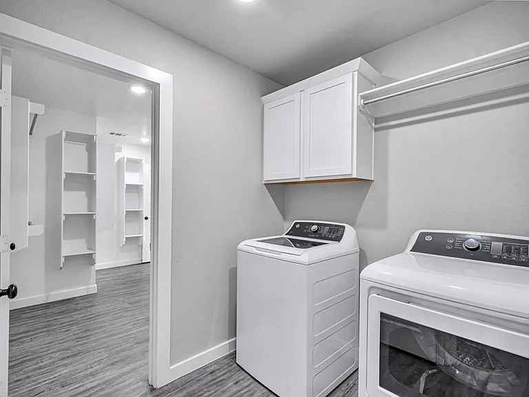 5910 Purtis Creek Dr — Photo 31
