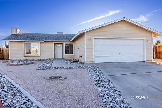 4th image of 833 Janelle Ct