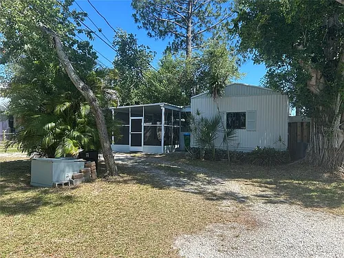 6720 69th Ave N Photo 1