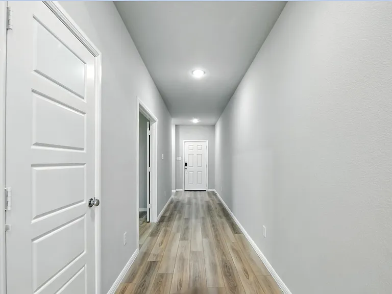 913 Cobalt Dr — Photo 7