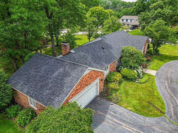 5th image of 1899 Ledbury Dr