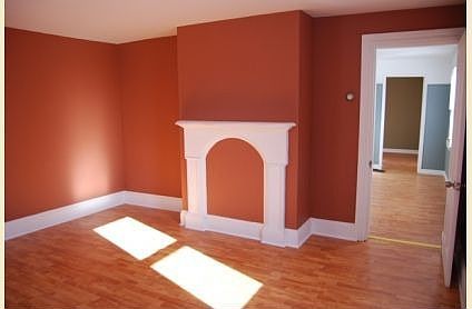 Floor Living Room