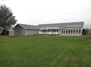 2980 E Edison Rd, Sunnyside, WA 98944