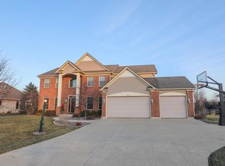 10077 55th Ave, Pleasant Prairie, WI 53158