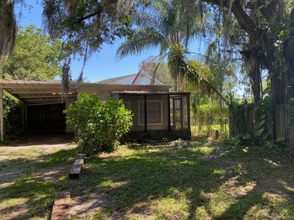 1626 Roosevelt Ave APT C