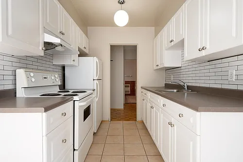 1970 W 41st Ave #303 Photo 1
