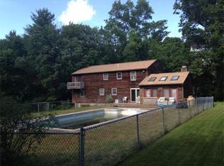 133 Old Webster Rd, Oxford, MA 01540