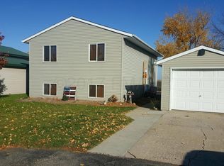 329 3rd Ave, Mapleton, ND 58059