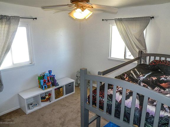 4th image of 2602 N Park Pl