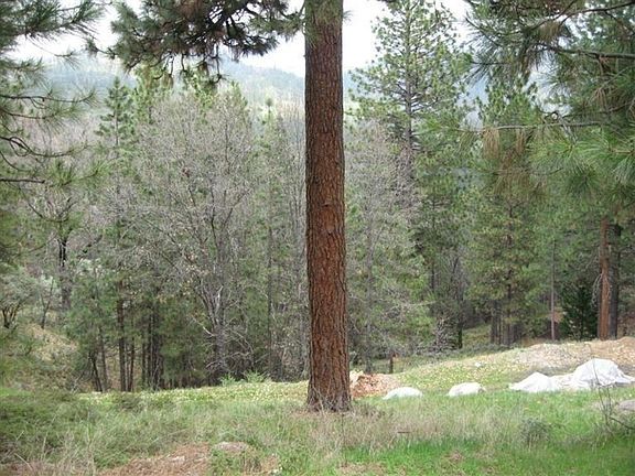 5th image of 33144 Cascadel Heights Dr